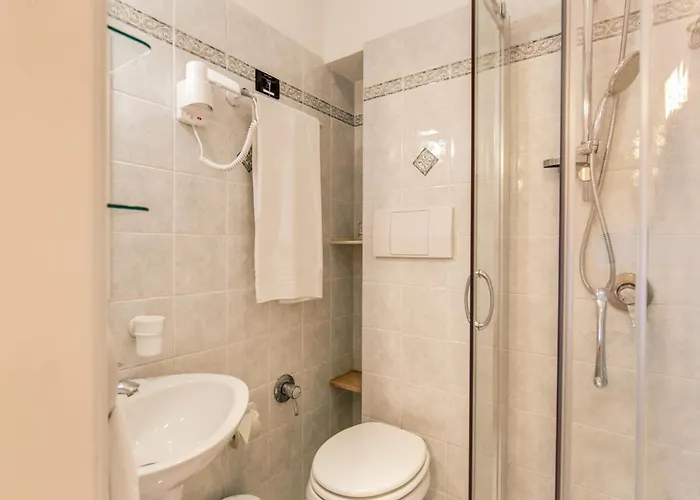Otel Martini 3*